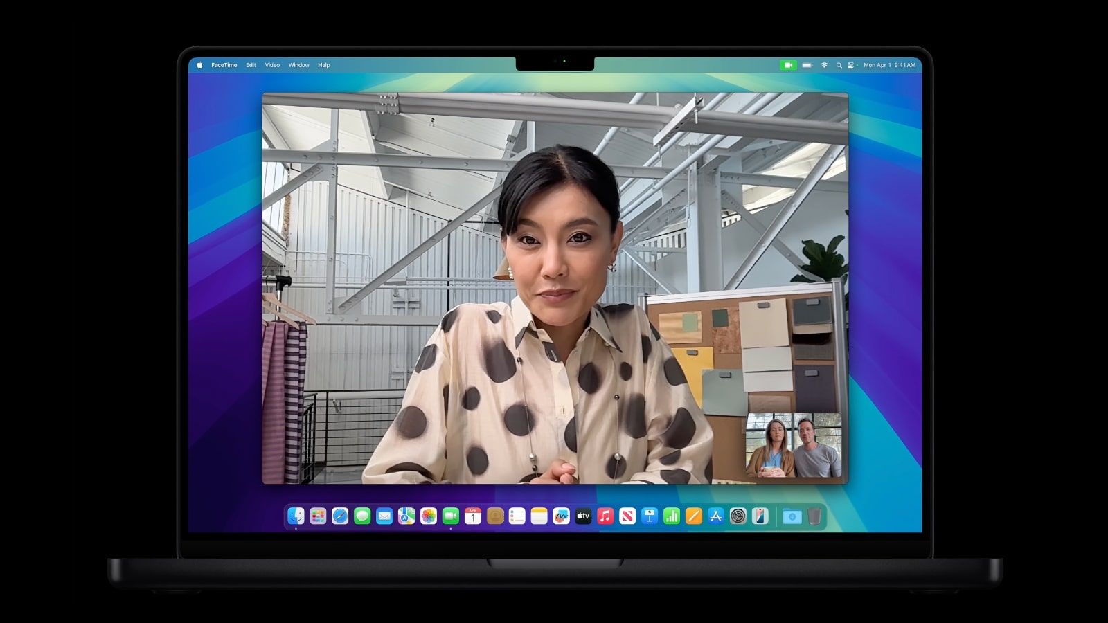 macbook pro m4 center stage macbook pro m4 center stage